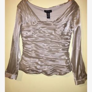 CACHET SILVER FORMAL WRAP TOP 12.